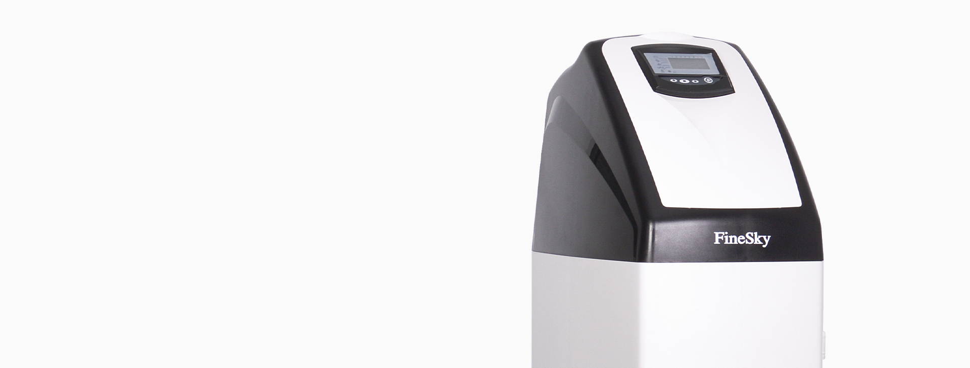 <h4>特有假日模式<br></h4>
<p>開啟假日功能模式，用戶長時間外出不使用軟水機(jī)時，設(shè)備會定期自動清洗，對樹脂進(jìn)行殺菌，保證樹脂不受污染，避免死水。</p>