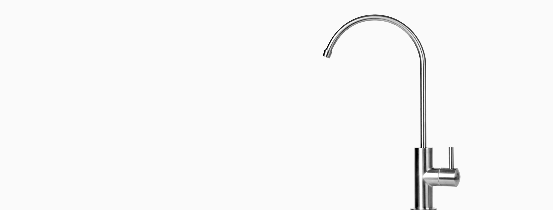 <h4>1.5L/min大流量<br></h4>
<p>大流量出水，8秒即可接滿一杯200ML的水，即濾即飲，無需等待。</p>